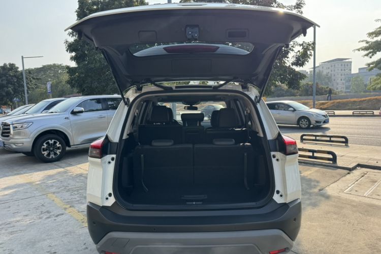 Used Nissan X-Trail 2021 VC-Turbo 300 CVT 2WD Luxury Edition 7-Seater Trunk