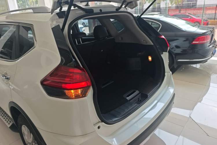 Used Nissan X-Trail 2021 2.0L CVT 2WD XL ITS SmartConnect Comfort Edition Trunk