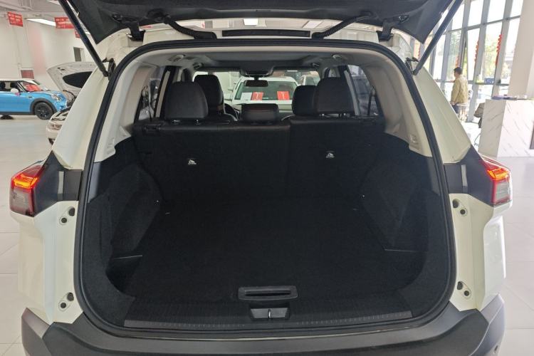Used Nissan X-Trail 2021 VC-Turbo 300 CVT 2WD Luxury Edition Trunk