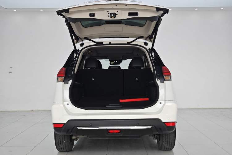 Used Nissan X-Trail 2021 2.5L CVT 4WD XL ITS Luxury Navigation Edition Trunk