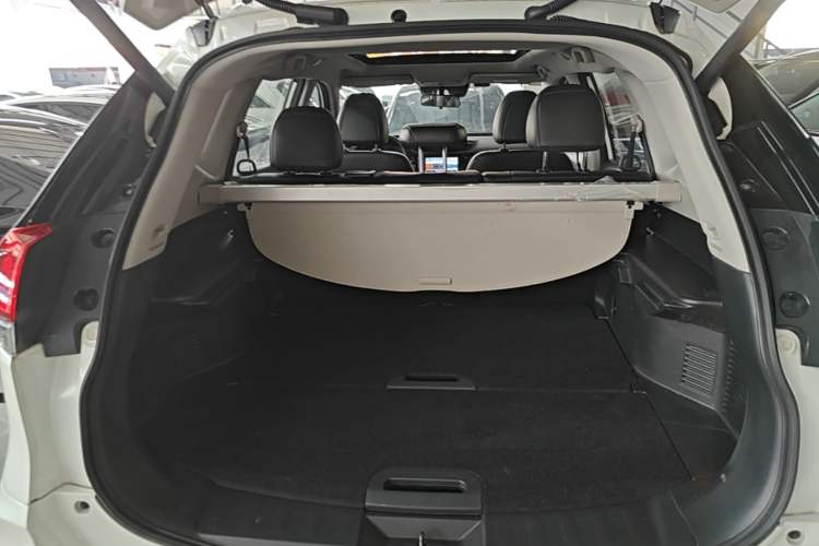 Used Nissan X-Trail 2021 2.0L CVT 2WD XL Premium Commemorative Edition Trunk