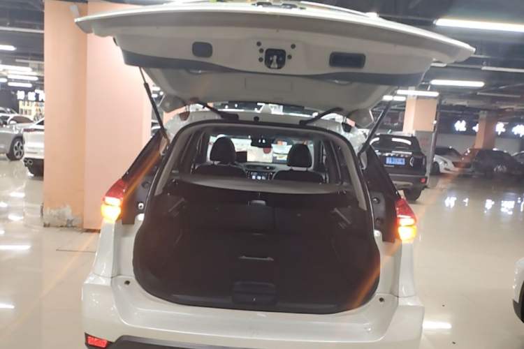 Used Nissan X-Trail 2021 2.0L CVT 2WD XL ITS Comfort Commemorative Edition Trunk
