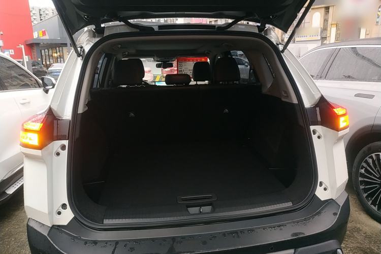 Used Nissan X-Trail 2021 VC-Turbo 300 CVT 2WD Luxury Edition Trunk