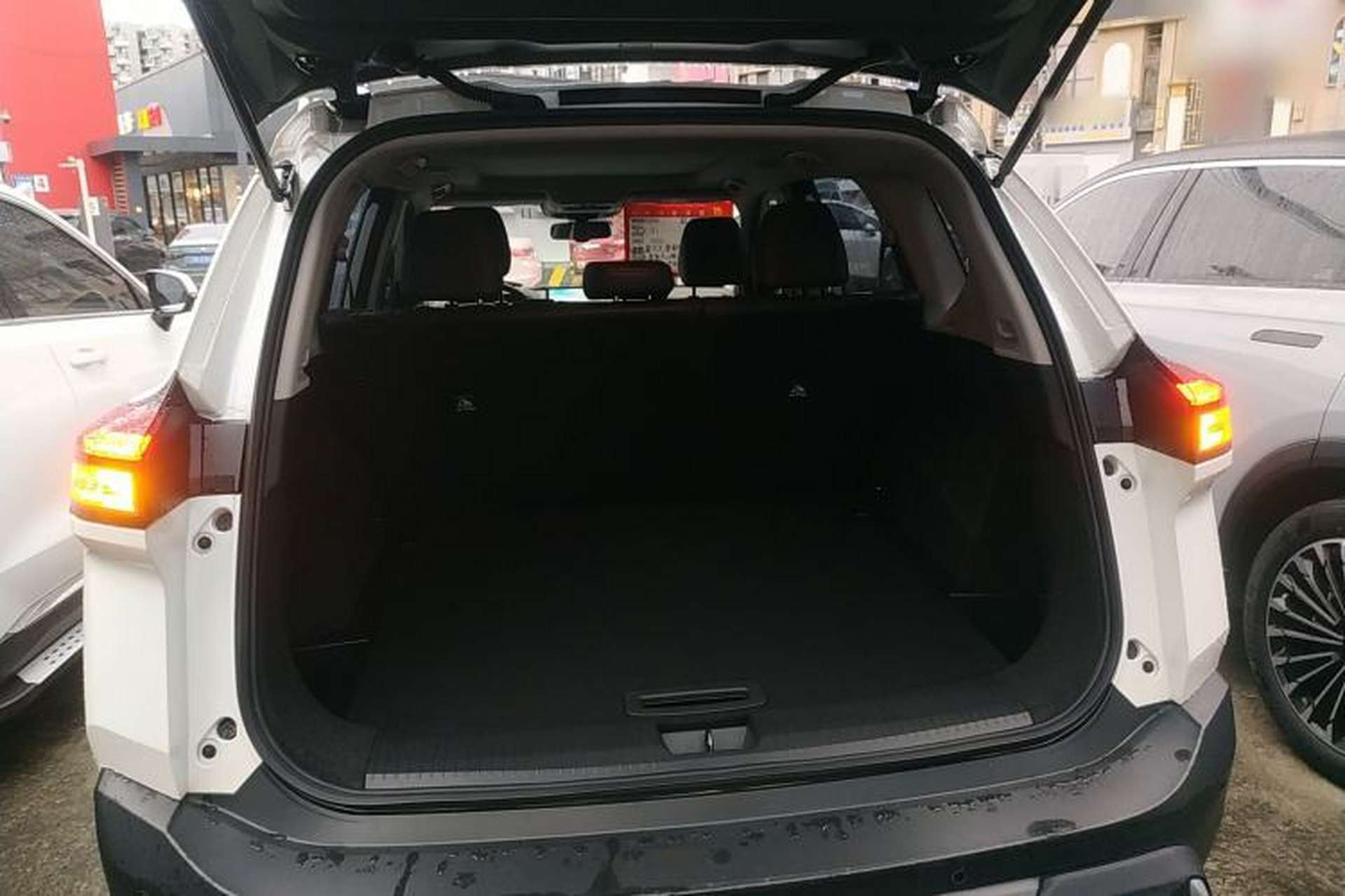 Used Nissan X-Trail 2021 VC-Turbo 300 CVT 2WD Luxury Edition Trunk