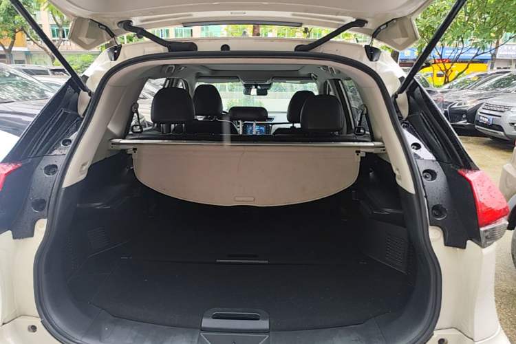 Used Nissan X-Trail 2021 2.0L CVT 2WD XL Premium Commemorative Edition Trunk