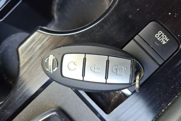 Used Nissan X-Trail 2021 VC-Turbo 300 CVT 2WD Luxury Edition Vehicle Key