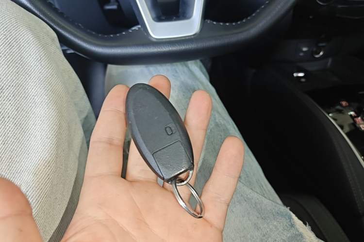 Used Nissan X-Trail 2021 2.0L CVT 2WD XL Premium SmartConnect Deluxe Edition Vehicle Key