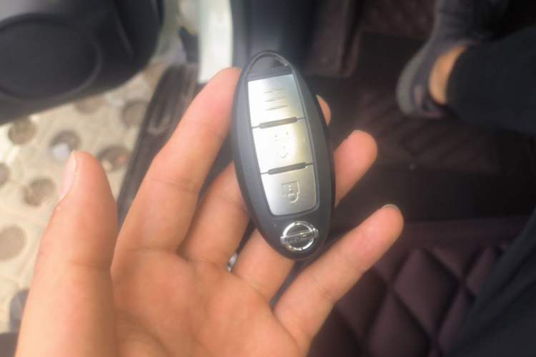Used Nissan X-Trail 2021 2.0L CVT 2WD XL Premium SmartConnect Deluxe Edition Vehicle Key