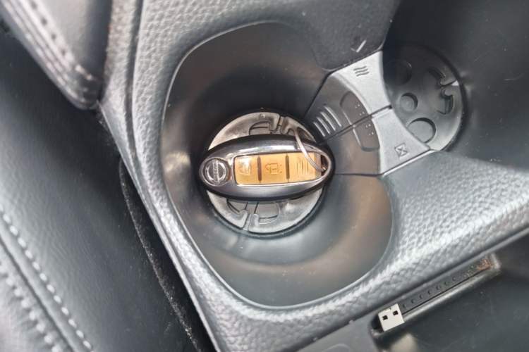 Used Nissan X-Trail 2021 2.0L CVT 2WD XL ITS SmartConnect Comfort Edition Vehicle Key