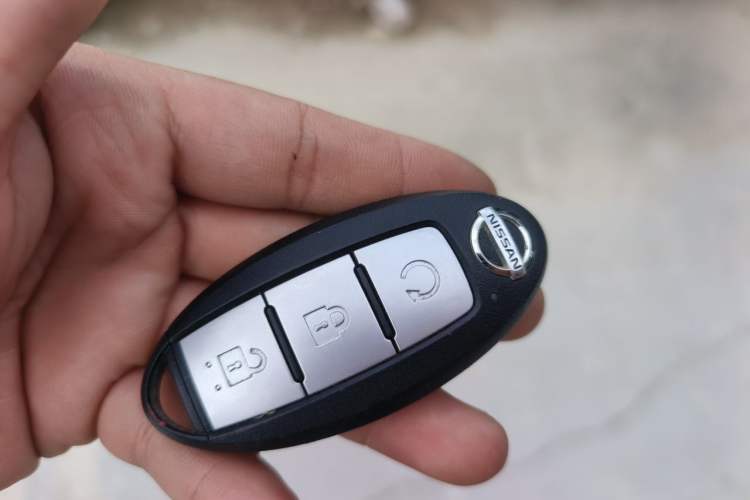 Used Nissan X-Trail 2021 VC-Turbo 300 CVT 4WD Luxury Edition Vehicle Key