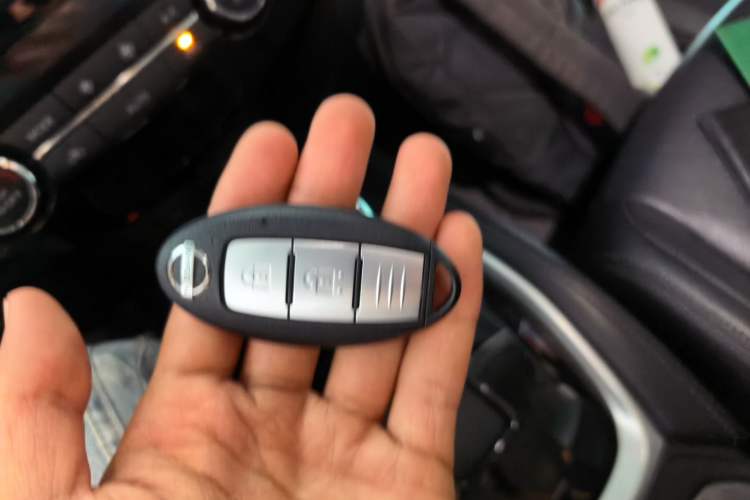 Used Nissan X-Trail 2021 2.0L CVT 2WD XL ITS SmartConnect Comfort Edition Vehicle Key