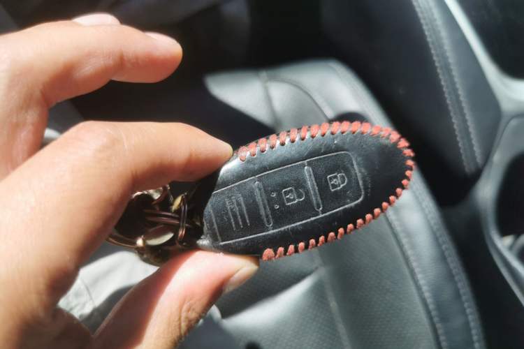 Used Nissan X-Trail 2021 2.0L CVT 2WD XL ITS SmartConnect Comfort Edition Vehicle Key