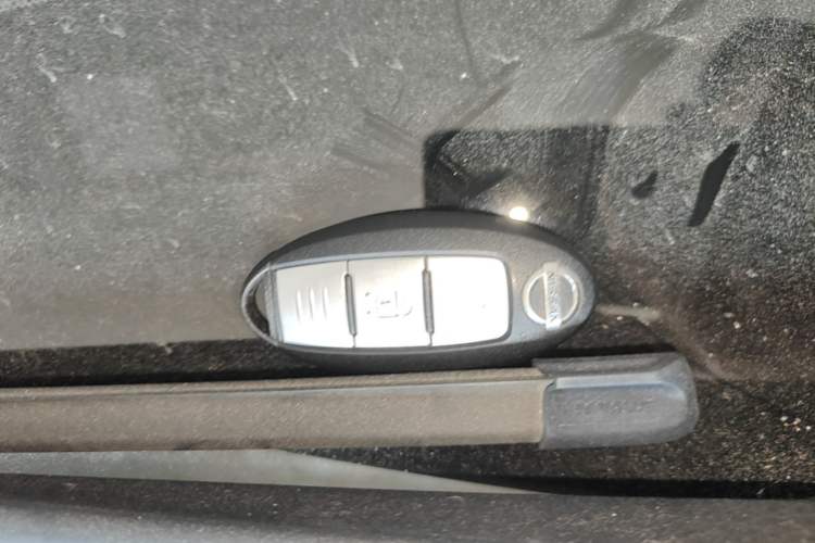Used Nissan X-Trail 2021 2.0L CVT 2WD XL ITS SmartConnect Comfort Edition Vehicle Key