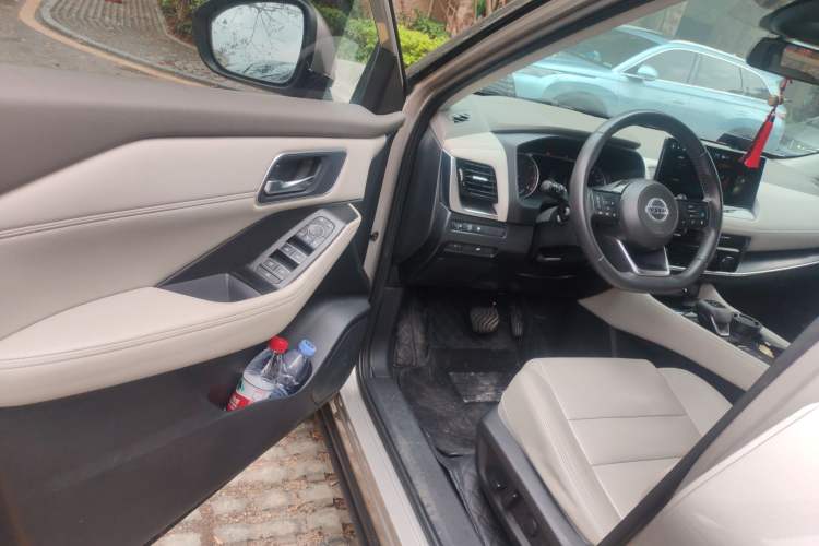 Used Nissan X-Trail 2021 VC-Turbo 300 CVT 4WD Luxury Edition 7-Seater Driver Seat