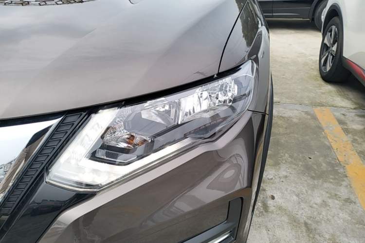 Used Nissan X-Trail 2021 2.0L CVT 2WD XL ITS SmartConnect Comfort Edition Left Front Headlight