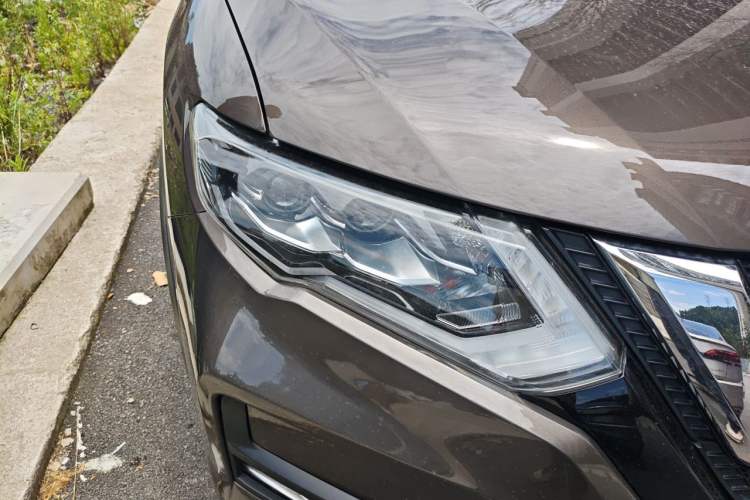 Used Nissan X-Trail 2021 2.0L CVT 2WD XL Premium SmartConnect Deluxe Edition Right Front Headlight