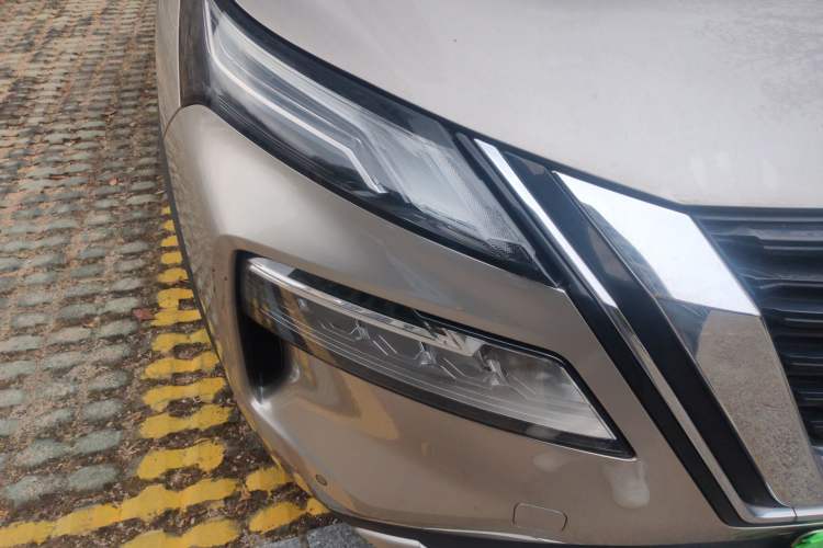 Used Nissan X-Trail 2021 VC-Turbo 300 CVT 4WD Luxury Edition 7-Seater Right Front Headlight