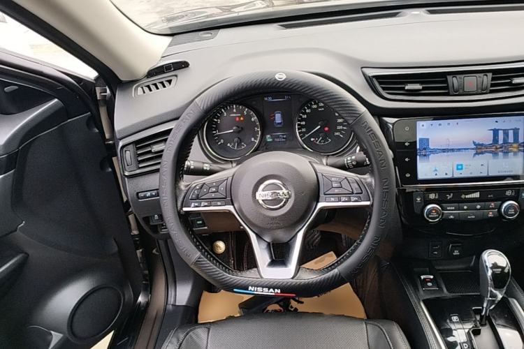 Used Nissan X-Trail 2021 2.0L CVT 2WD XL ITS SmartConnect Comfort Edition Steering Wheel