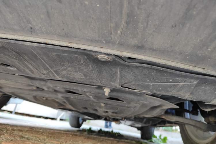 Used Nissan X-Trail 2022 2.0L Two-Wheel Drive Smart Connect Premium Edition Chassis Front