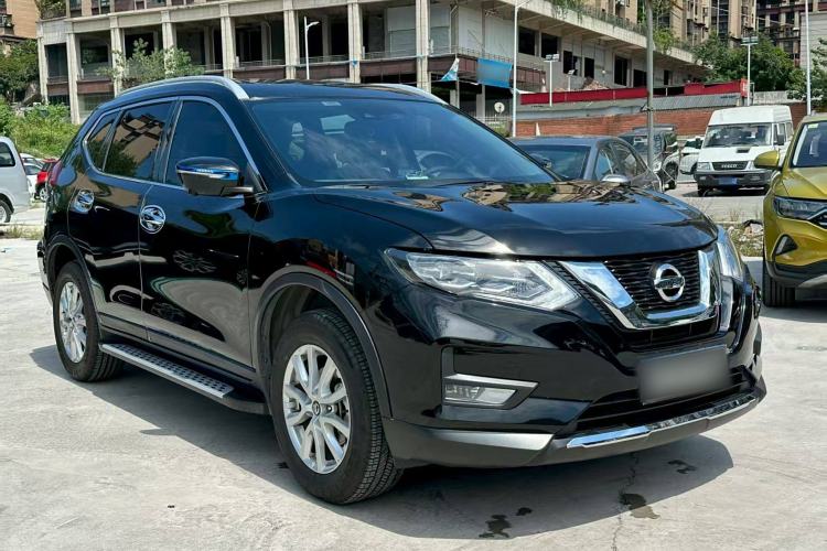 Used Nissan X-Trail 2022 Revised Version 2.0L Two-Wheel Drive Smart Connect Premium Edition Exterior 1