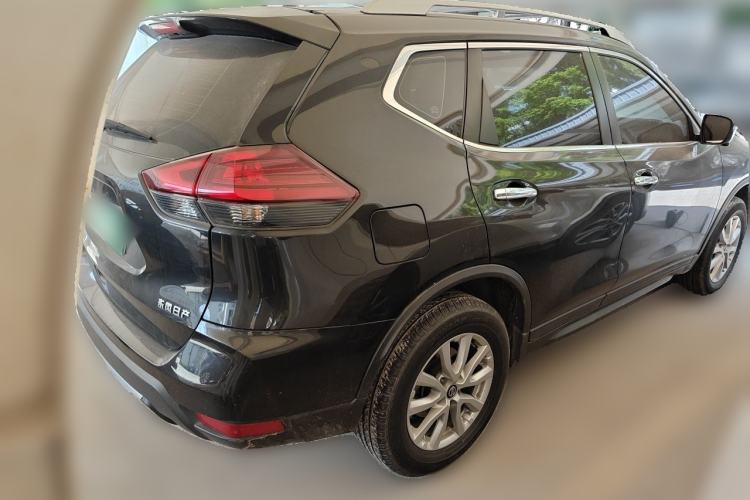 Used Nissan X-Trail 2022 2.0L Two-Wheel Drive Smart Connect Premium Edition Exterior 5