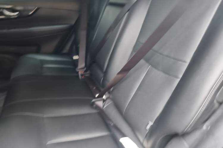 Used Nissan X-Trail 2022 2.0L Two-Wheel Drive Smart Connect Premium Edition Left Rear Seat