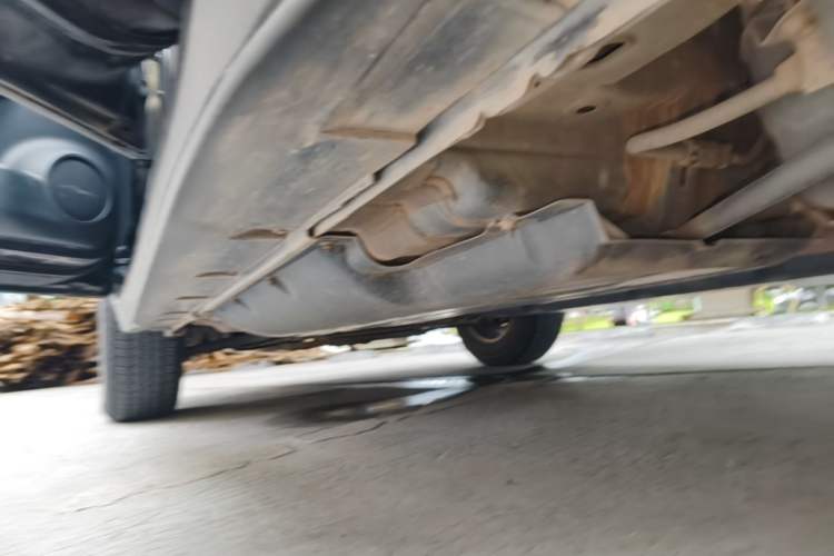 Used Nissan X-Trail 2022 2.0L Two-Wheel Drive Smart Connect Premium Edition Left Side Sill