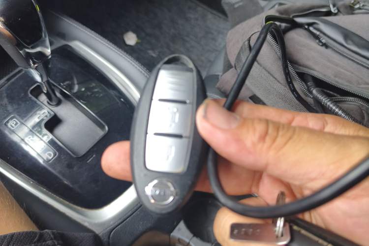 Used Nissan X-Trail 2022 2.0L Two-Wheel Drive Smart Connect Premium Edition Vehicle Key