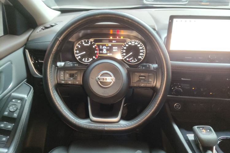 Used Nissan X-Trail 2022 VC-Turbo 300 CVT 2WD Star & Moon Limited Edition Steering Wheel