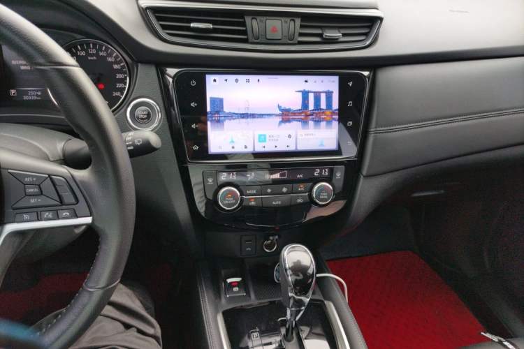 Used Nissan X-Trail 2022 2.0L Two-Wheel Drive Smart Connect Premium Edition Audio And AC Panel