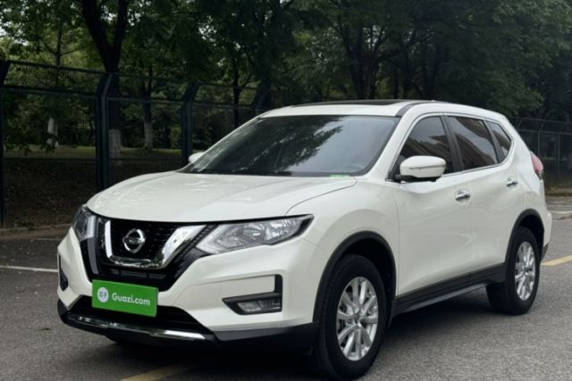 Used Nissan X-Trail 2022 Revised Version 2.0L Two-Wheel Drive Smart Connect & Comfort Edition
