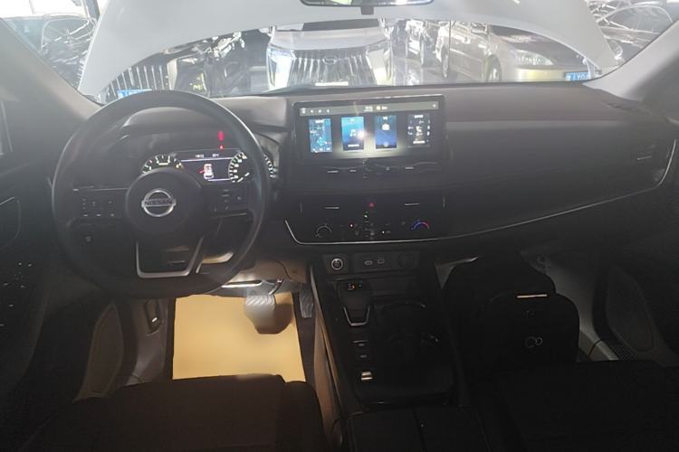 Used Nissan X-Trail 2022 VC-Turbo 300 CVT 2WD Star & Moon Limited Edition Center Console