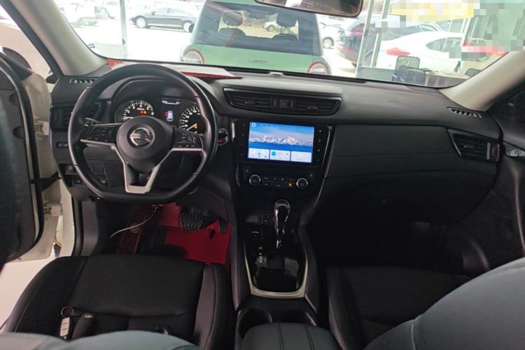 Used Nissan X-Trail 2022 2.0L Two-Wheel Drive Smart Connect & Comfort Edition Center Console