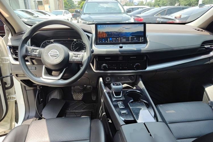 Used Nissan X-Trail 2022 VC-Turbo 300 CVT 2WD Star & Moon Limited Edition Center Console