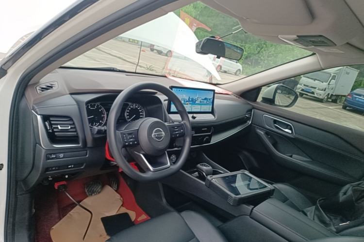 Used Nissan X-Trail 2022 VC-Turbo 300 CVT 2WD Star & Moon Limited Edition Center Console