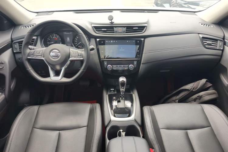 Used Nissan X-Trail 2022 2.0L Two-Wheel Drive Smart Connect Premium Edition Center Console