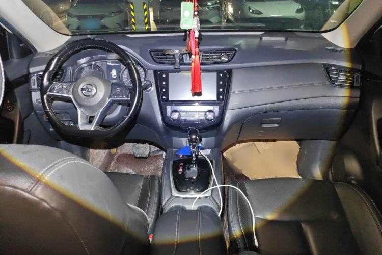 Used Nissan X-Trail 2022 2.0L Two-Wheel Drive Smart Connect Premium Edition Center Console