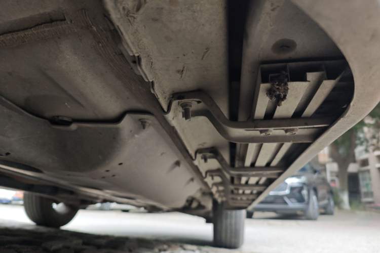 Used Nissan X-Trail 2022 Revised Version 2.0L Two-Wheel Drive Smart Connect Premium Edition Chassis Front Left