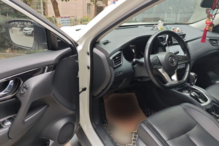Used Nissan X-Trail 2022 Revised Version 2.0L Two-Wheel Drive Smart Connect Premium Edition Driver Seat