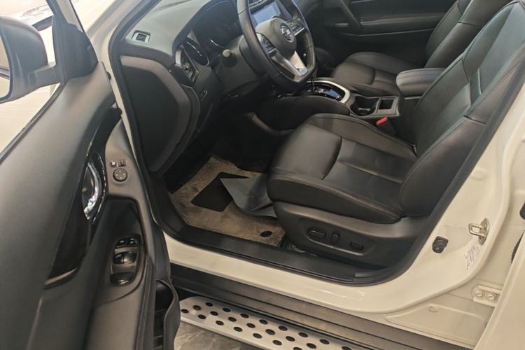 Used Nissan X-Trail 2022 Revised Version 2.0L Two-Wheel Drive Smart Connect Premium Edition Driver Seat