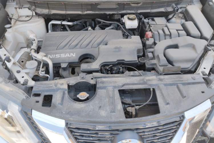 Used Nissan X-Trail 2022 2.0L Two-Wheel Drive Smart Connect Premium Edition Engine Bay