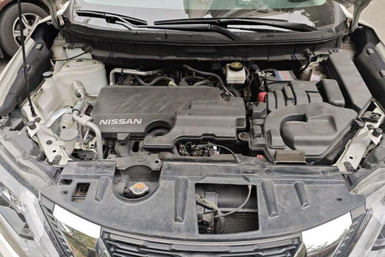 Used Nissan X-Trail 2022 Revised Version 2.0L Two-Wheel Drive Smart Connect Premium Edition Engine Bay