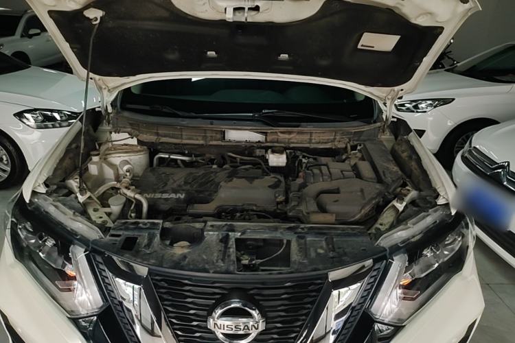 Used Nissan X-Trail 2022 2.0L Two-Wheel Drive Smart Connect Premium Edition Engine Bay