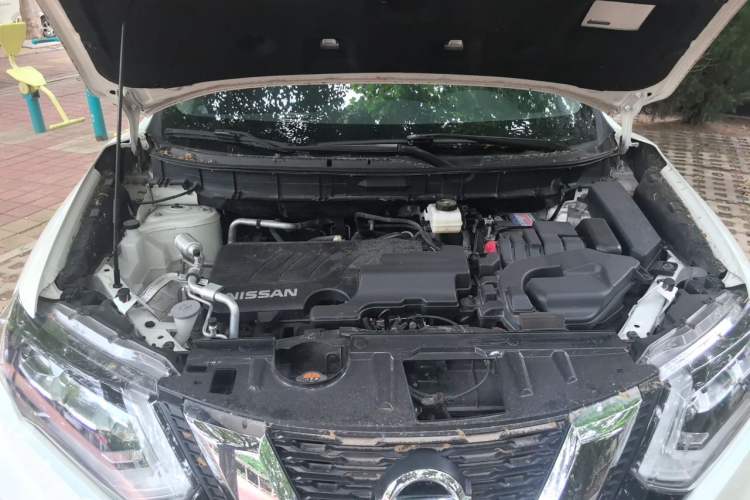 Used Nissan X-Trail 2022 2.0L Two-Wheel Drive Smart Connect Premium Edition Engine Bay