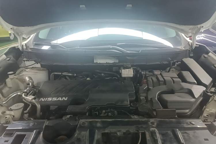 Used Nissan X-Trail 2022 2.0L Two-Wheel Drive Smart Connect & Comfort Edition Engine Bay