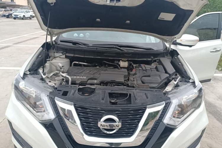 Used Nissan X-Trail 2022 2.0L Two-Wheel Drive Smart Connect & Comfort Edition Engine Bay