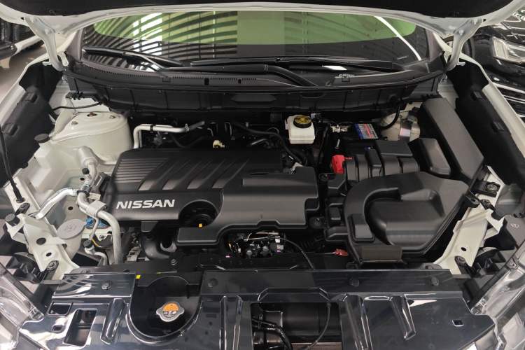 Used Nissan X-Trail 2022 2.0L Two-Wheel Drive Smart Connect & Comfort Edition Engine Bay