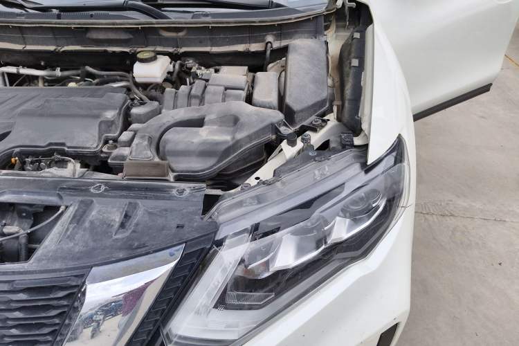 Used Nissan X-Trail 2022 Revised Version 2.0L Two-Wheel Drive Smart Connect Premium Edition Engine Bay Left