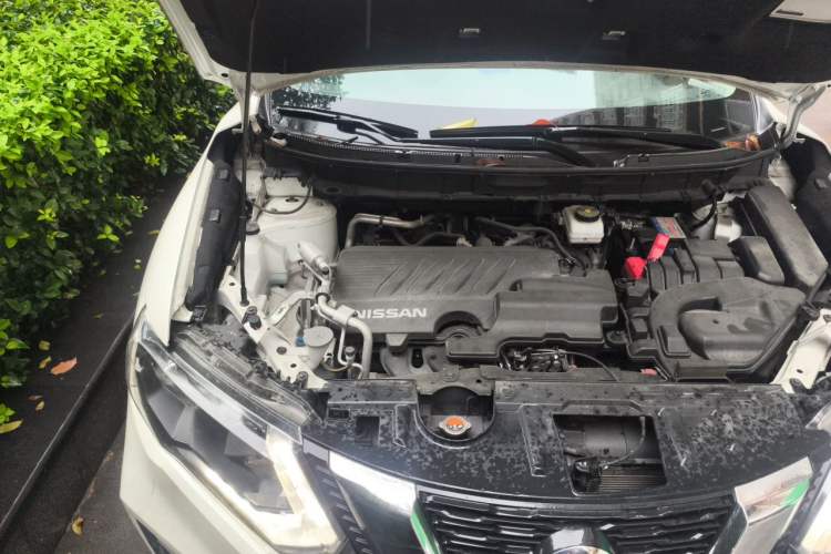 Used Nissan X-Trail 2022 2.0L Two-Wheel Drive Smart Connect & Comfort Edition Engine Bay Right