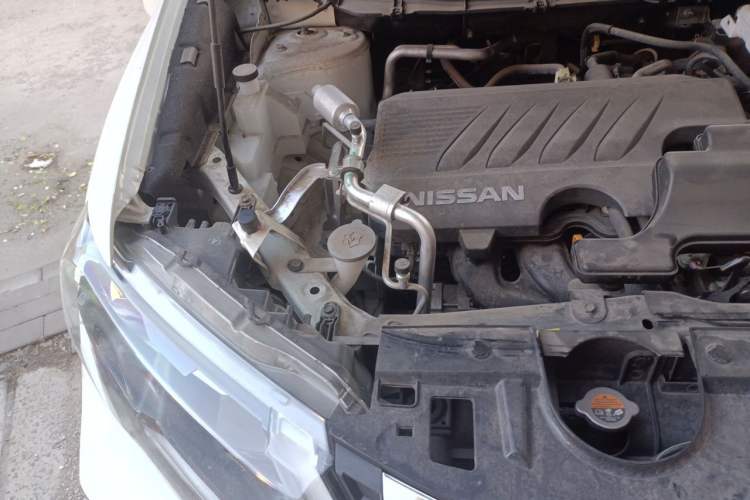Used Nissan X-Trail 2022 2.0L Two-Wheel Drive Smart Connect & Comfort Edition Engine Bay Right